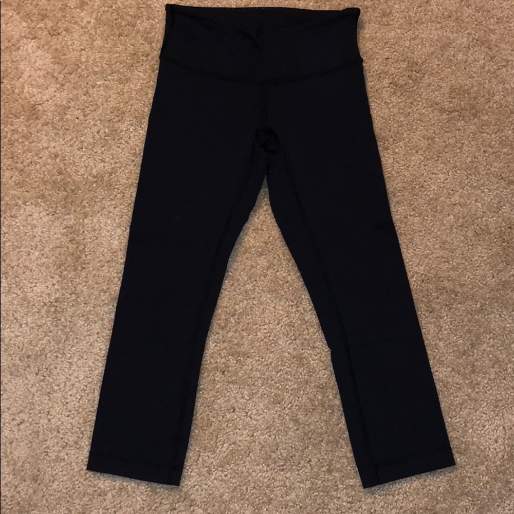 Lululemon Cropped Black Leggings
